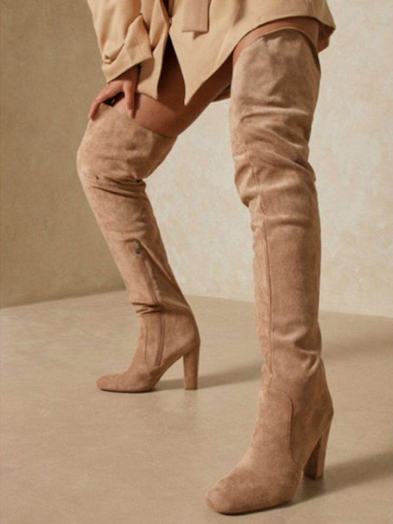 Botas Femininas Cano Alto Com Coxa Larga E Camurça Salto Grosso Sobre O Joelho - Camelo