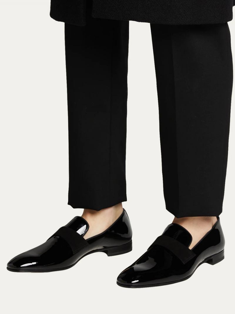 Mocassim Masculino Couro Preto Envernizado Bico Redondo Sapatos Formais Para Festa Formatura E Casamento - Preto